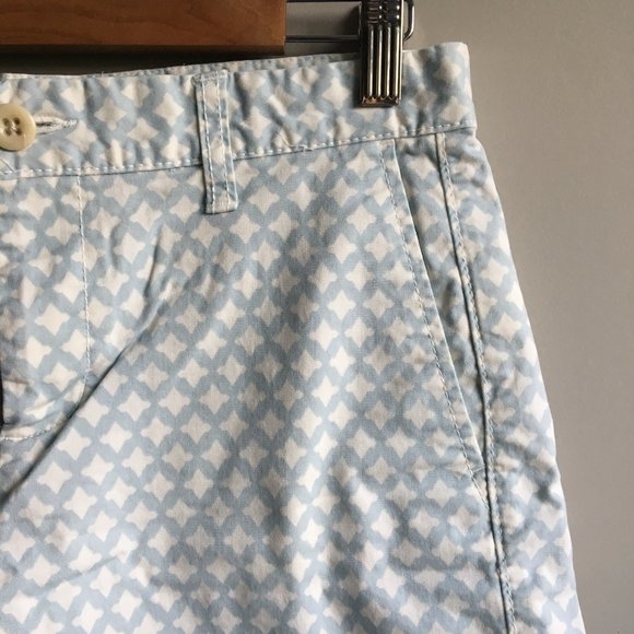 ⚪ 3/$15 GAP Girlfriend lattice pattern 6" Shorts - Picture 6 of 12